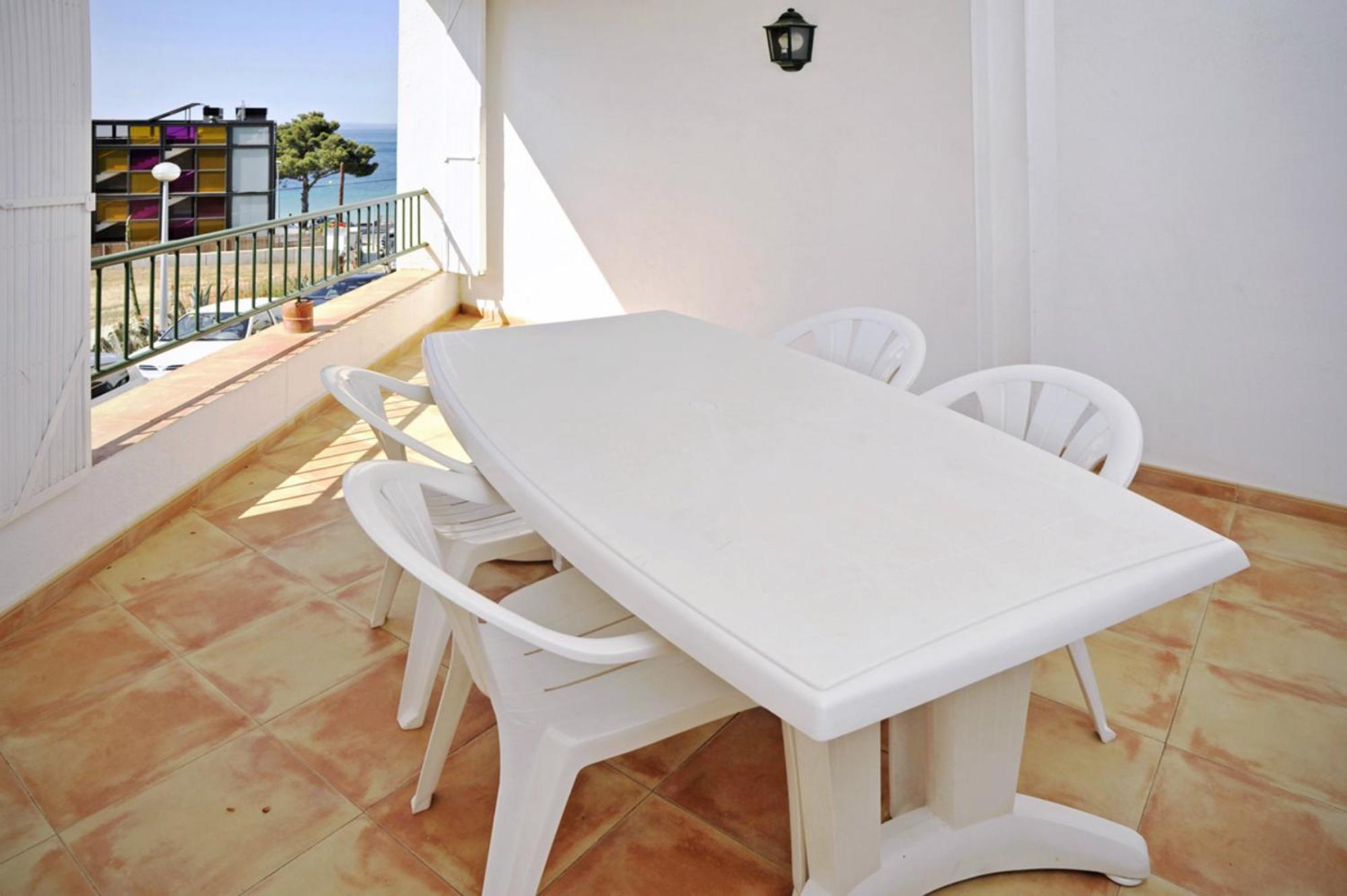 Apartaments El Berganti En Canyelles Petites Roses Oda fotoğraf
