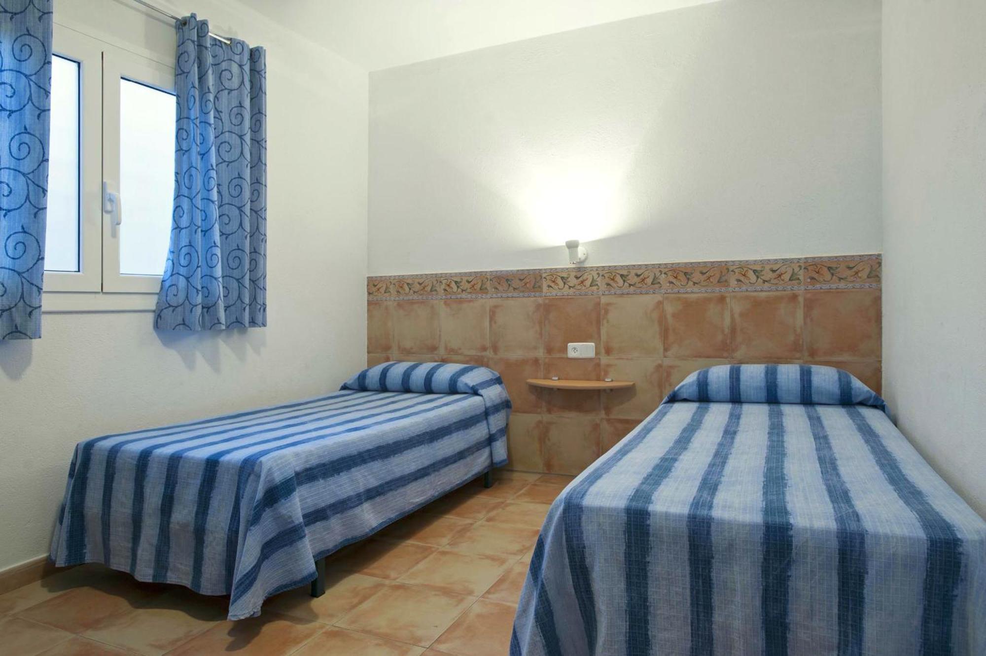 Apartaments El Berganti En Canyelles Petites Roses Oda fotoğraf