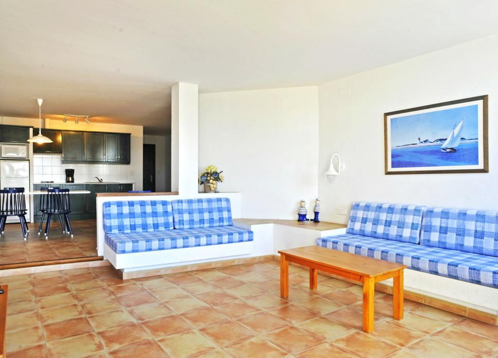 Apartaments El Berganti En Canyelles Petites Roses Dış mekan fotoğraf