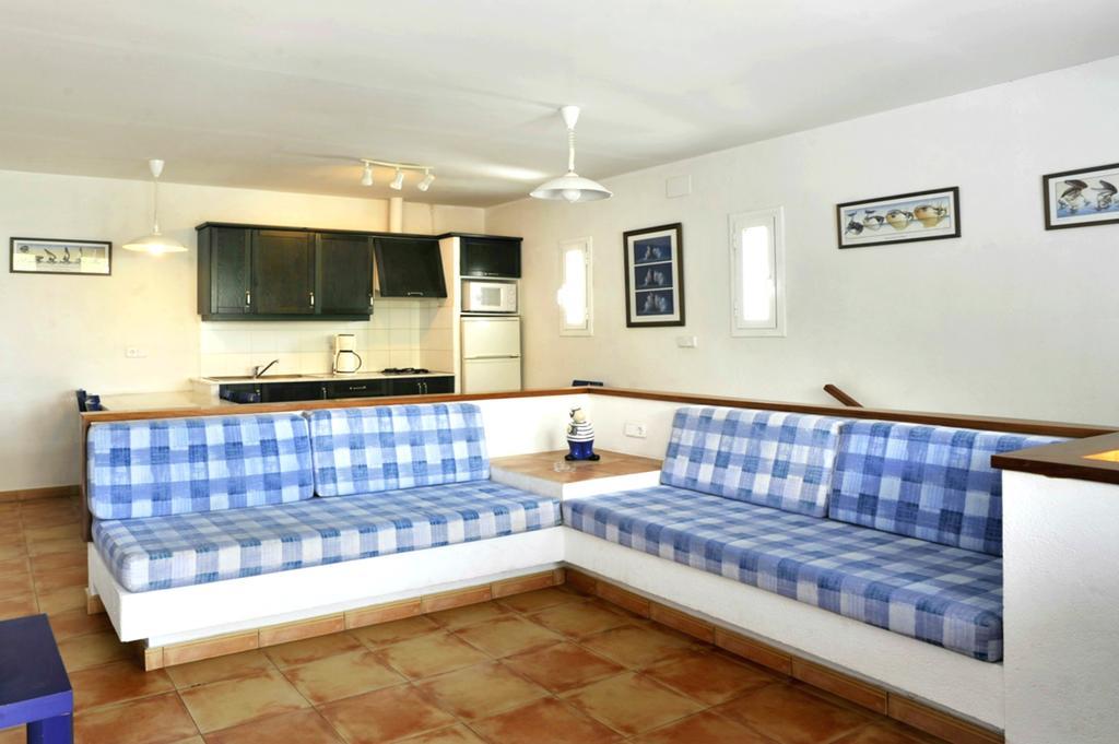 Apartaments El Berganti En Canyelles Petites Roses Dış mekan fotoğraf