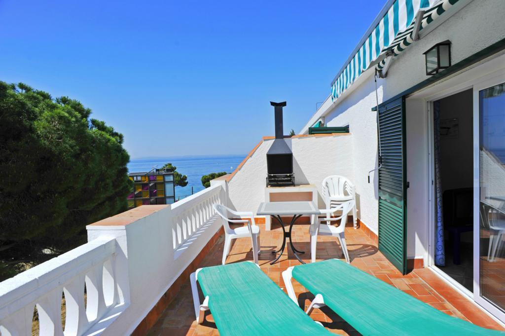 Apartaments El Berganti En Canyelles Petites Roses Dış mekan fotoğraf